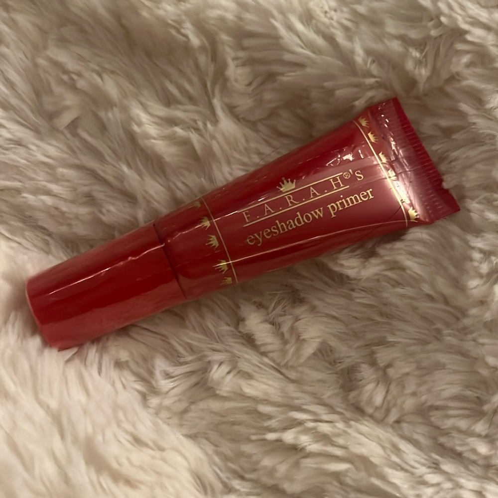F.A.R.A.H’s Eyeshadow Primer
